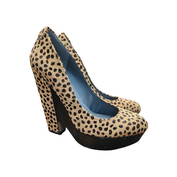 Rosegold Lela Safari Animal Print Heels Size 7 or 36.5 Calf Hair Wedge - Picture 4 of 9